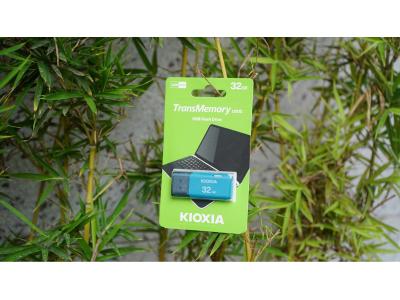 USB 2.0 KIOXIA-32GB-TransMemory U202-LU202L32GG4